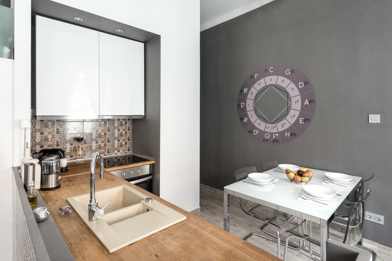 Elegant Apartment Budapeste Exterior foto