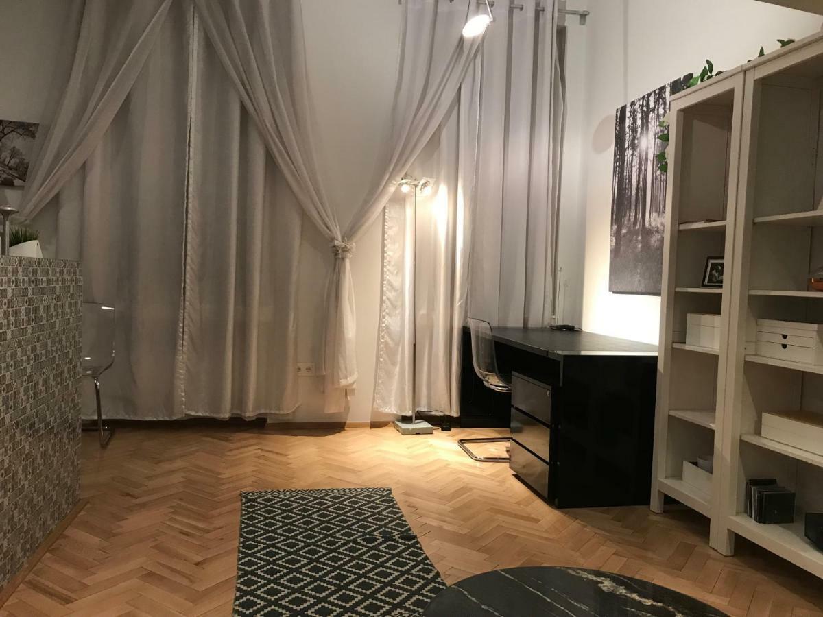 Elegant Apartment Budapeste Exterior foto
